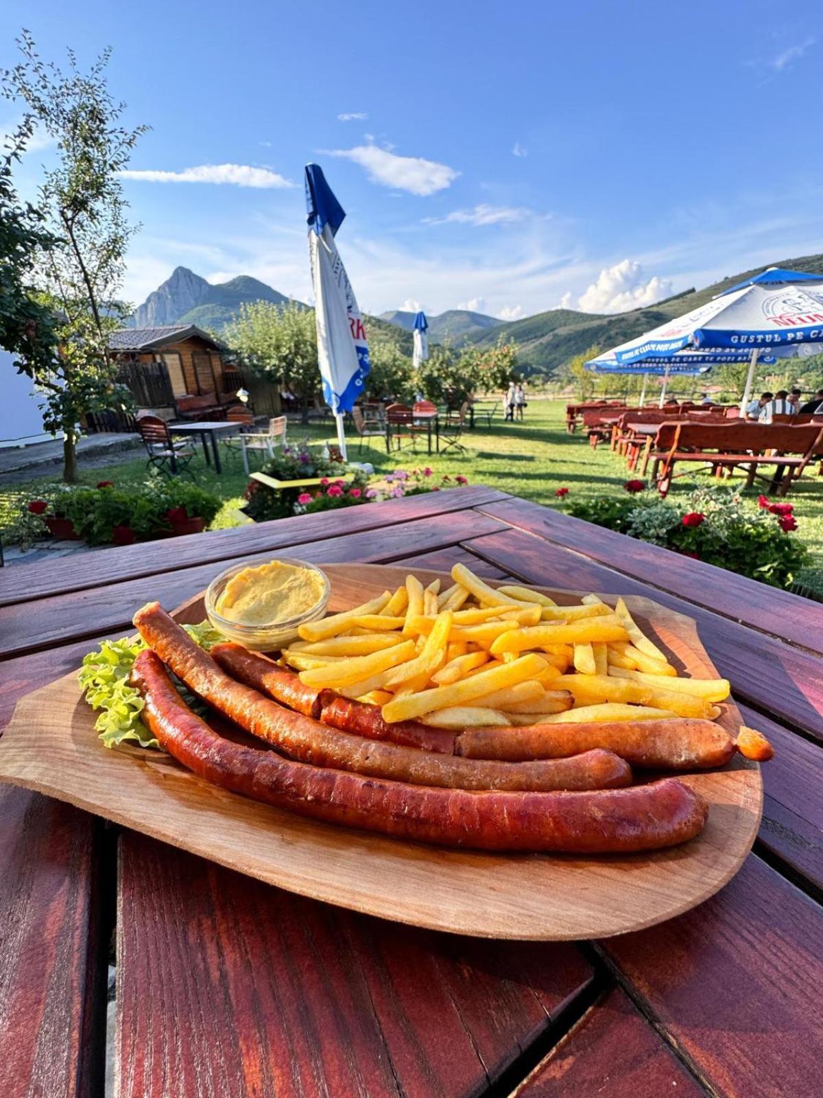 Pensiunea Bodrogeni Poiana Aiudului Bagian luar foto